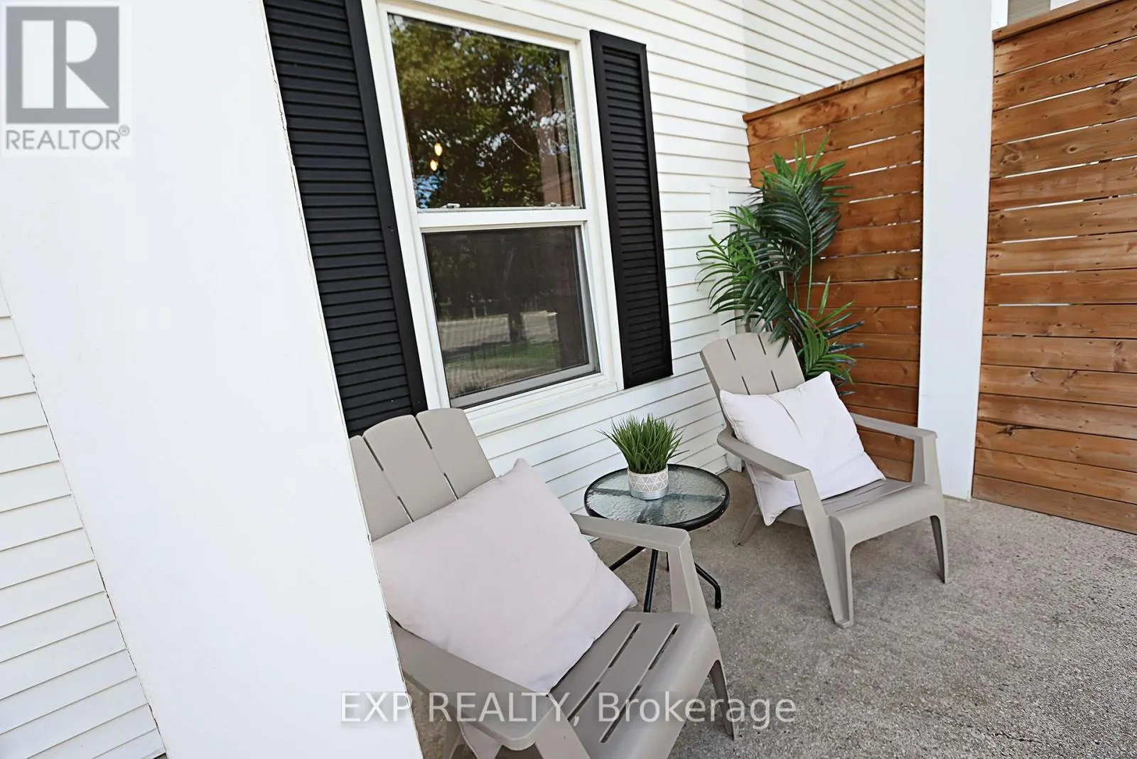 2 - 59 BLANDFORD STREET