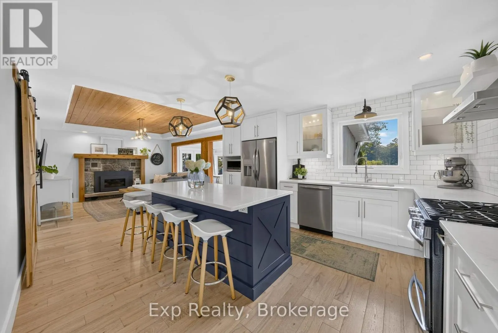 90 COSY COVE LANE