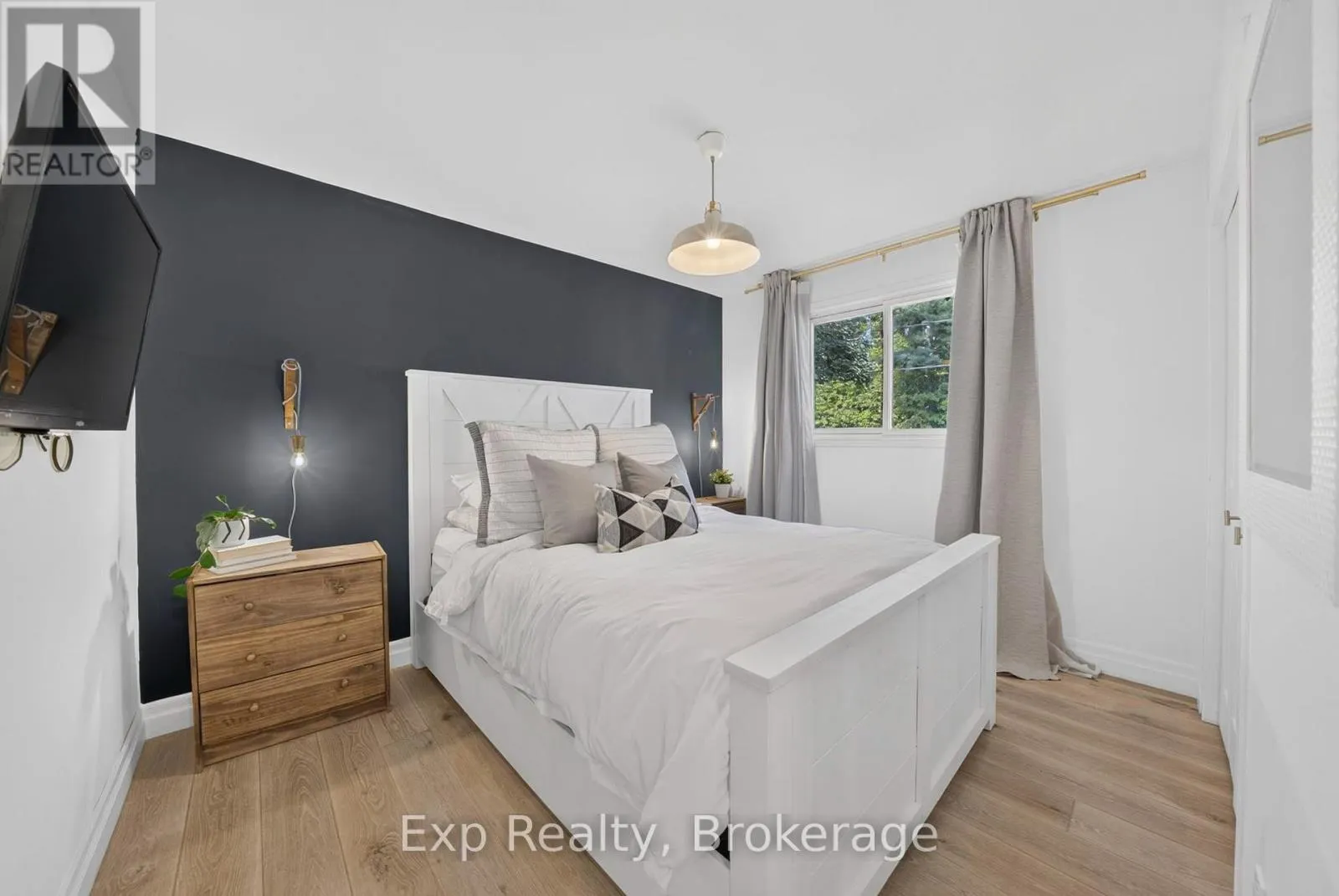 90 COSY COVE LANE