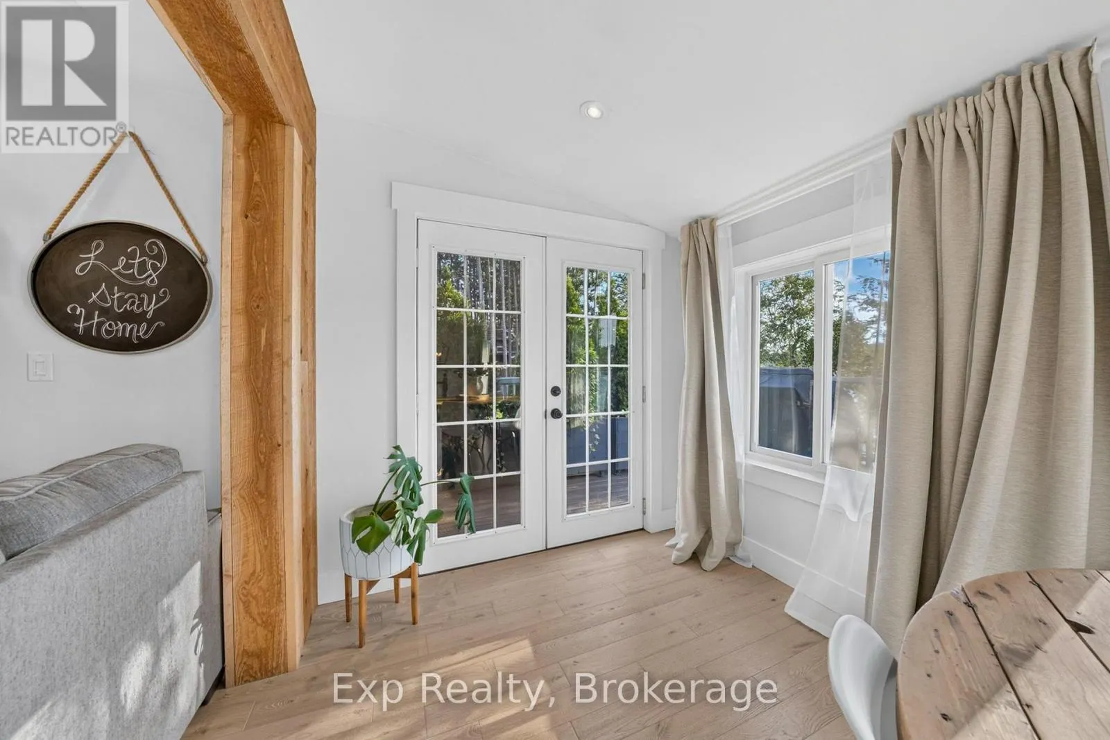 90 COSY COVE LANE