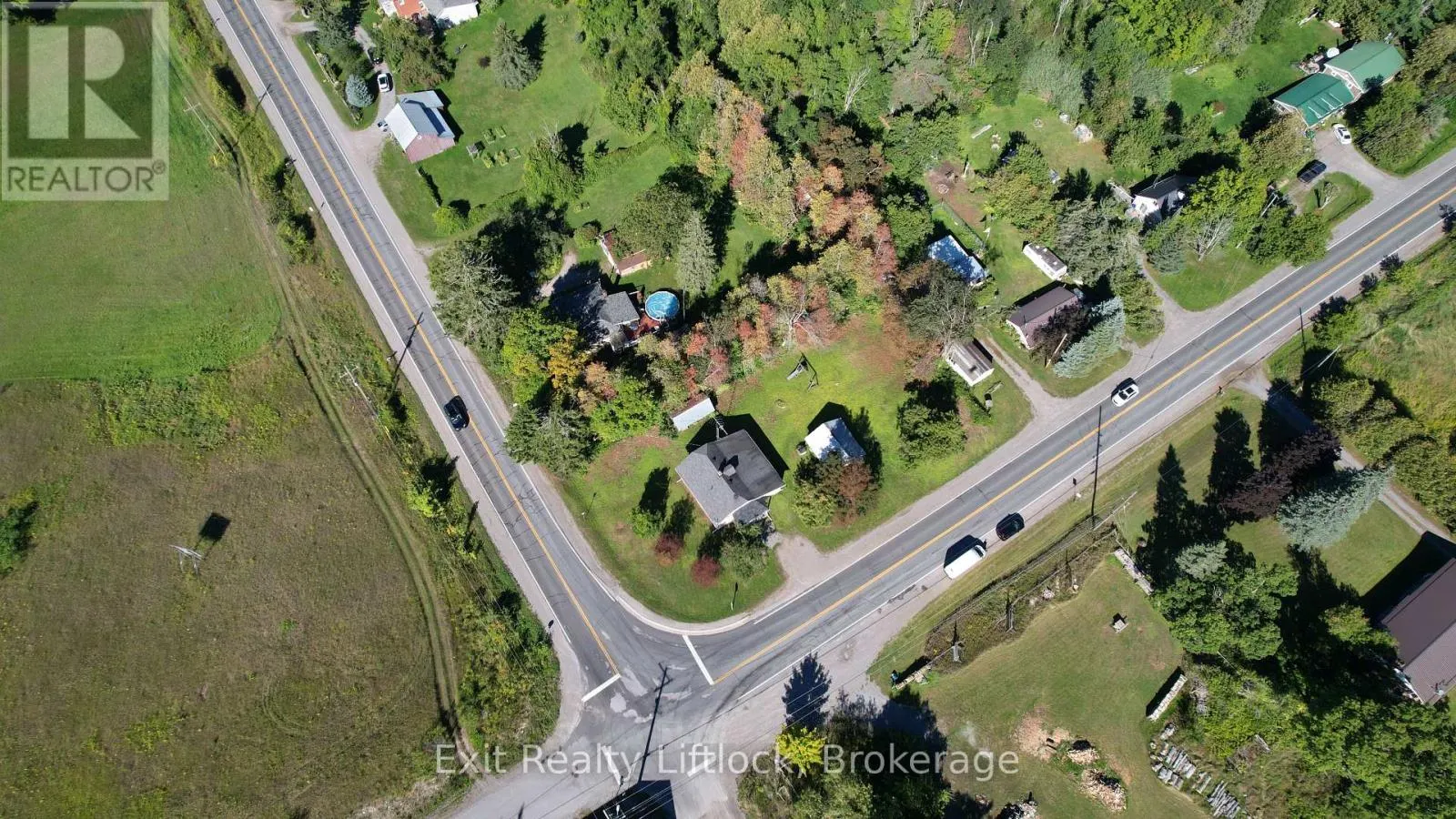 1952 COUNTY RD 6 ROAD