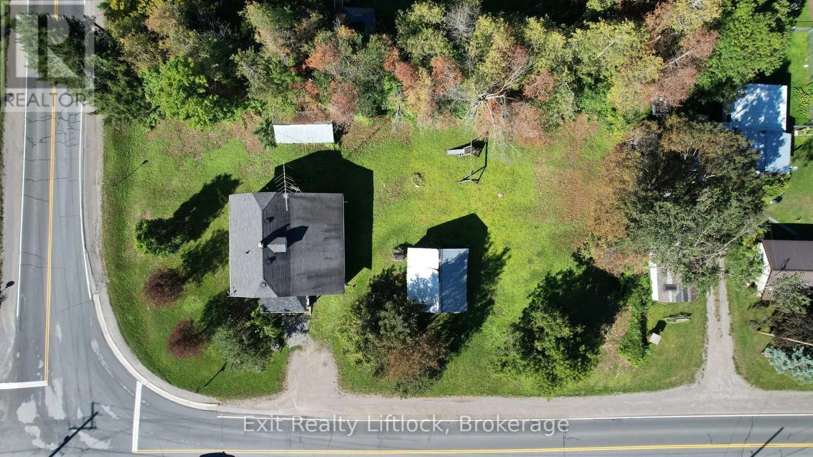 1952 COUNTY RD 6 ROAD