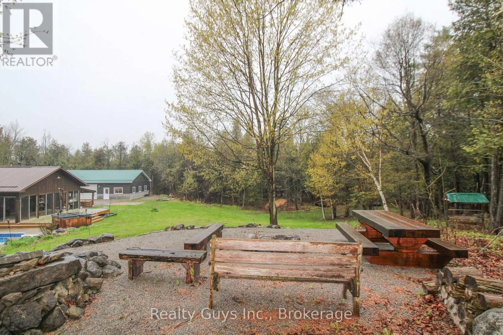 891 COUNTY ROAD