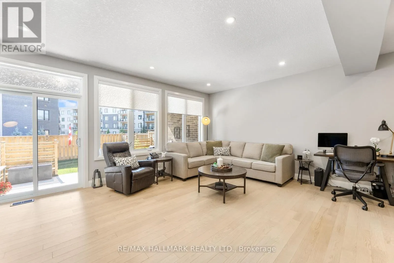 77 REA DRIVE