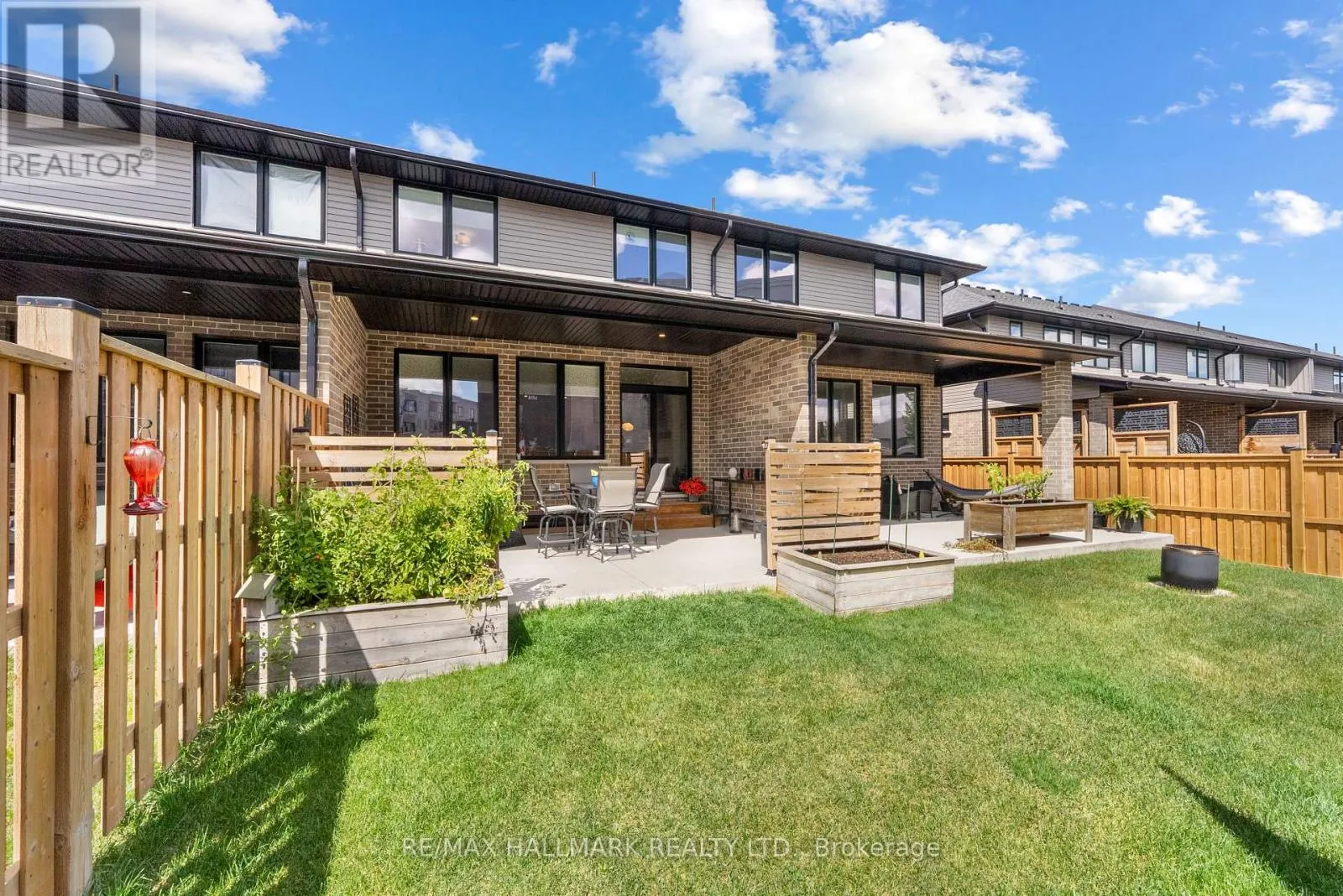 77 REA DRIVE