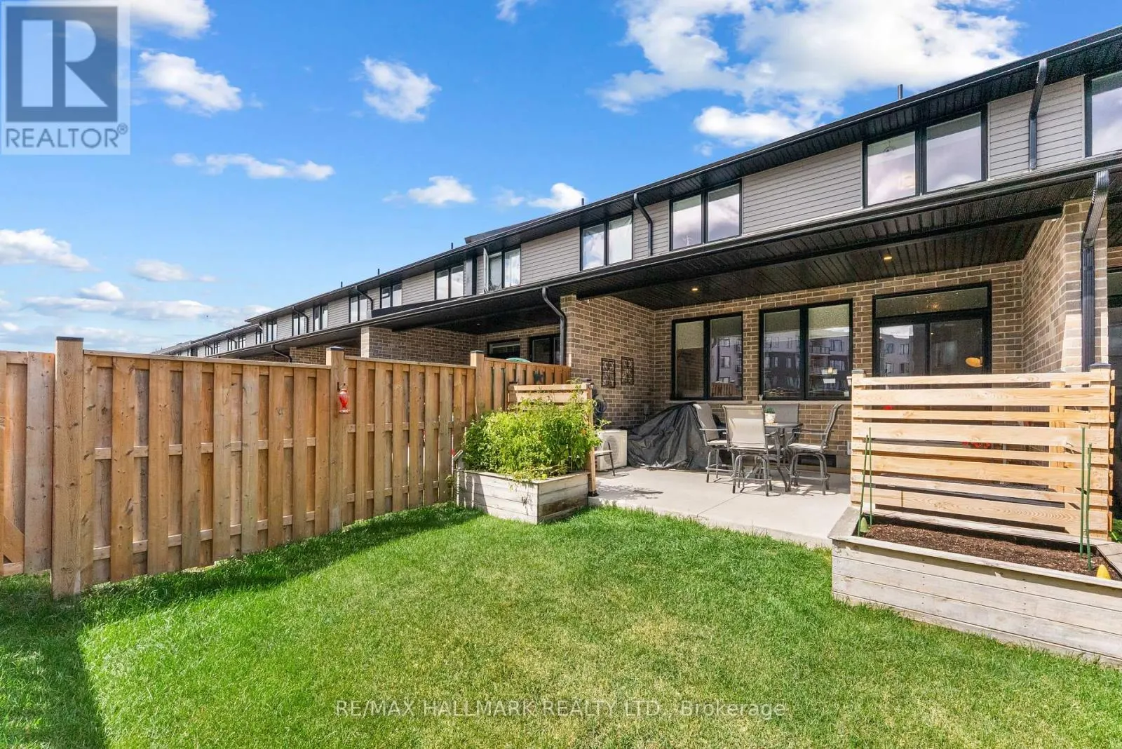 77 REA DRIVE