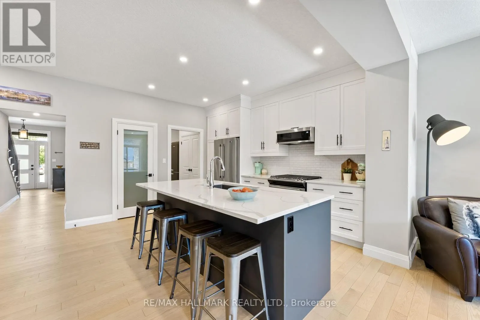 77 REA DRIVE