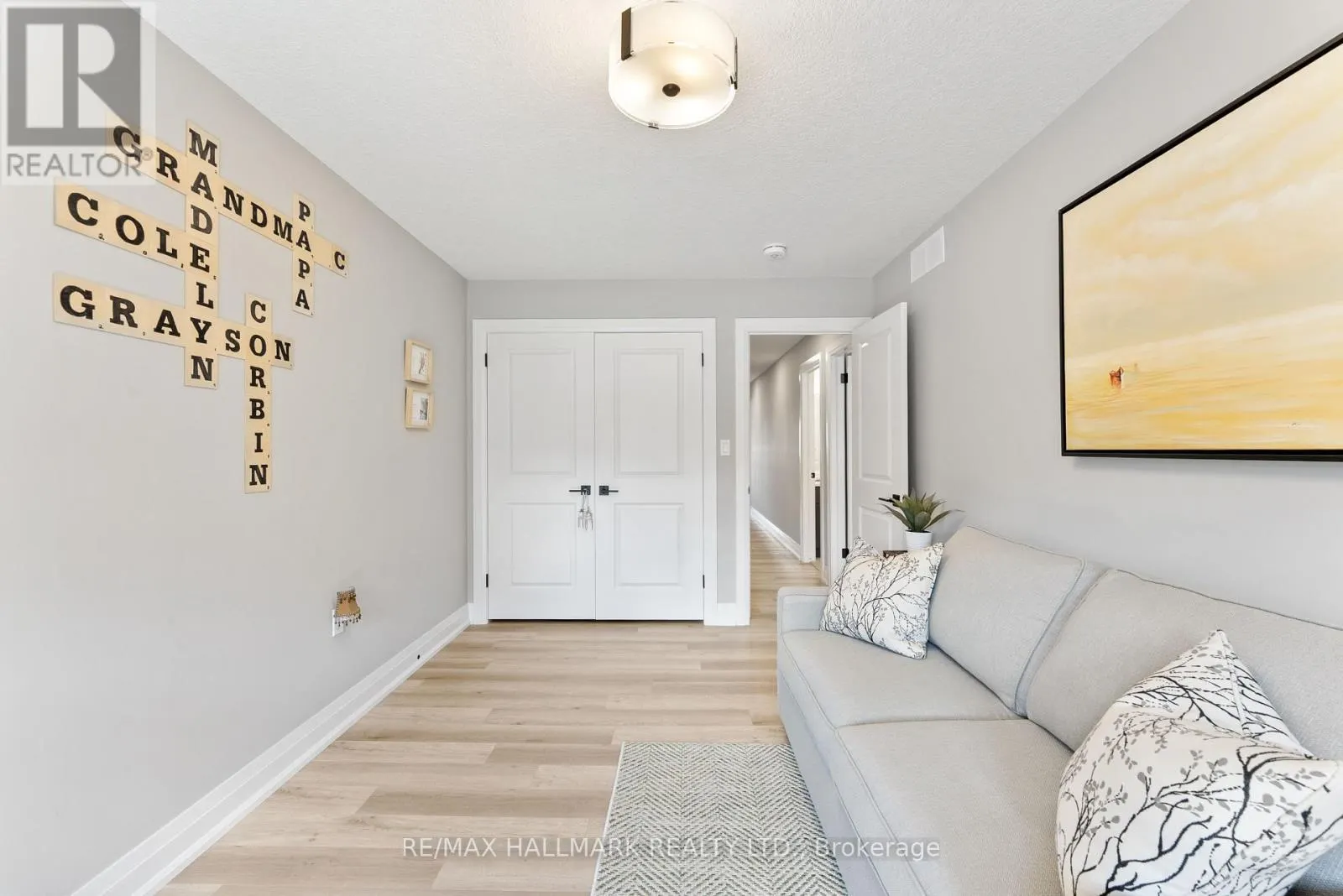 77 REA DRIVE