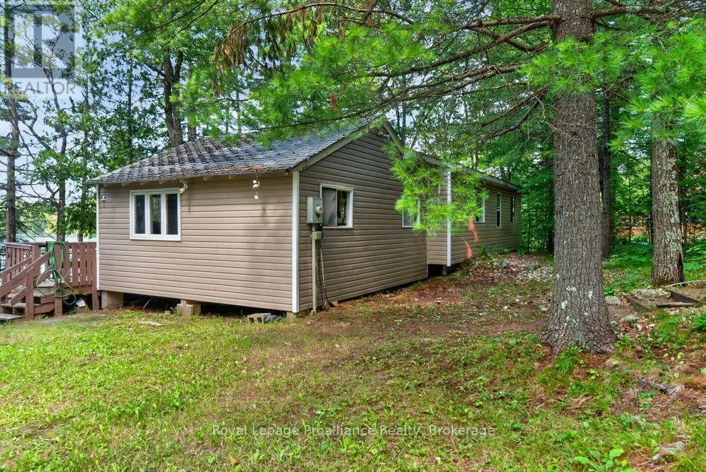 1138 HELEN LANE