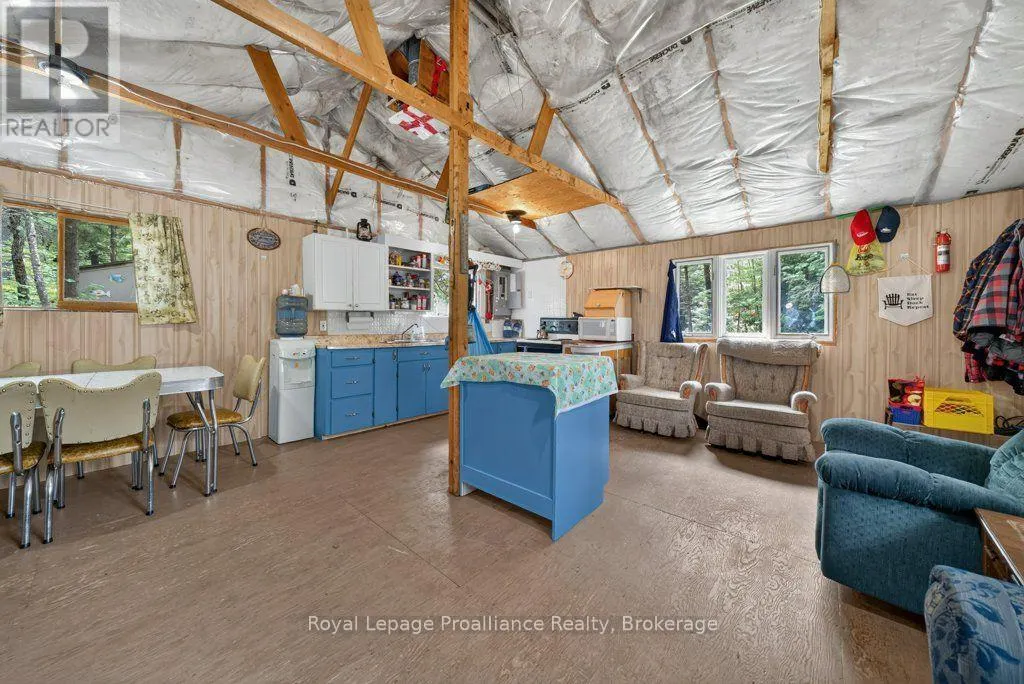 1138 HELEN LANE