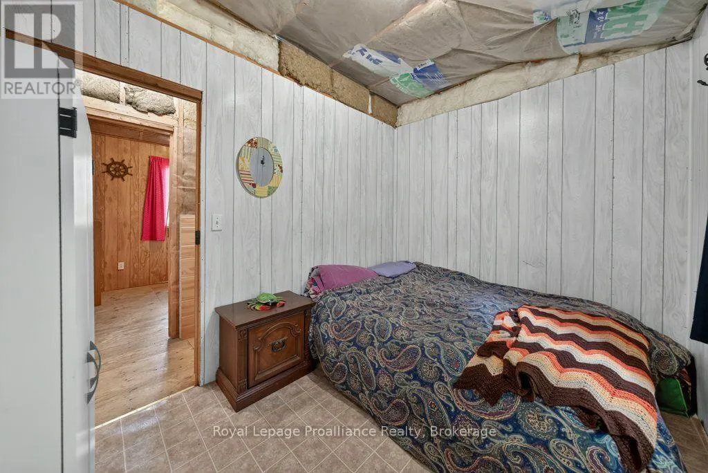 1138 HELEN LANE