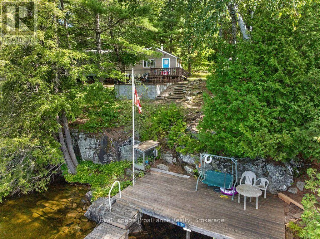 1138 HELEN LANE