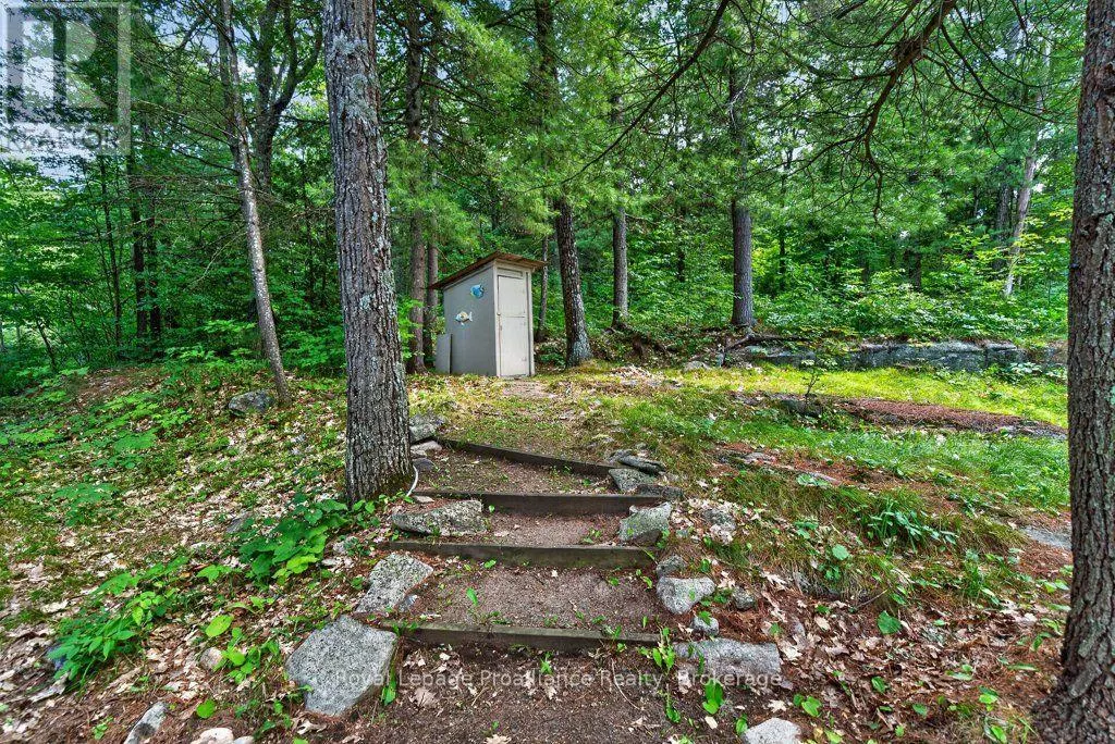 1138 HELEN LANE