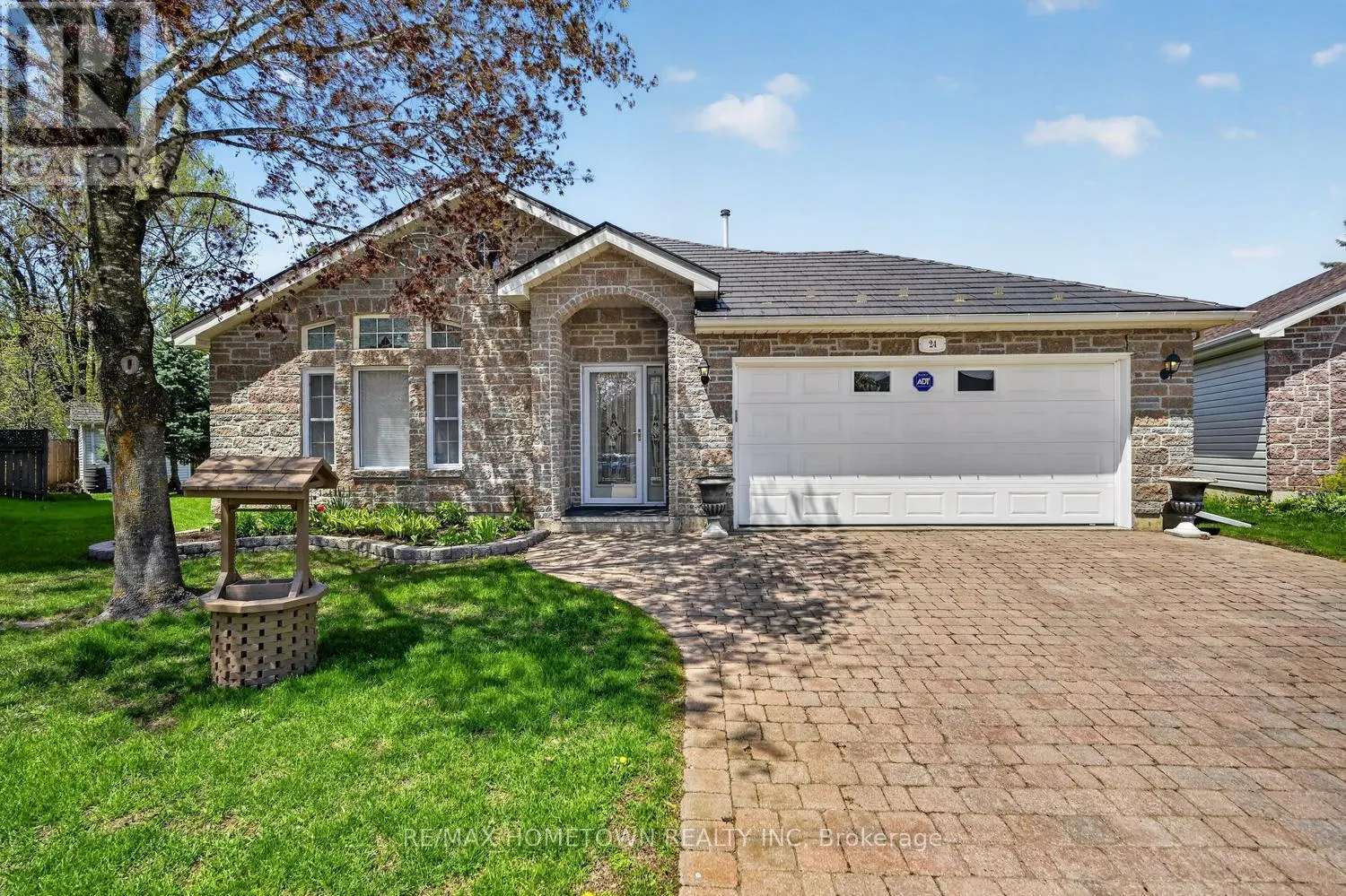24 REGENCY PLACE