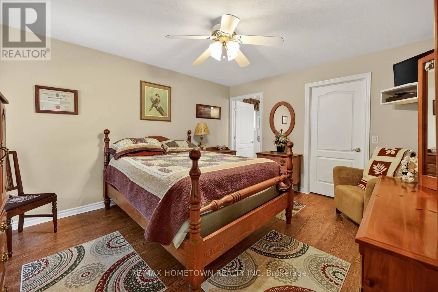 24 REGENCY PLACE