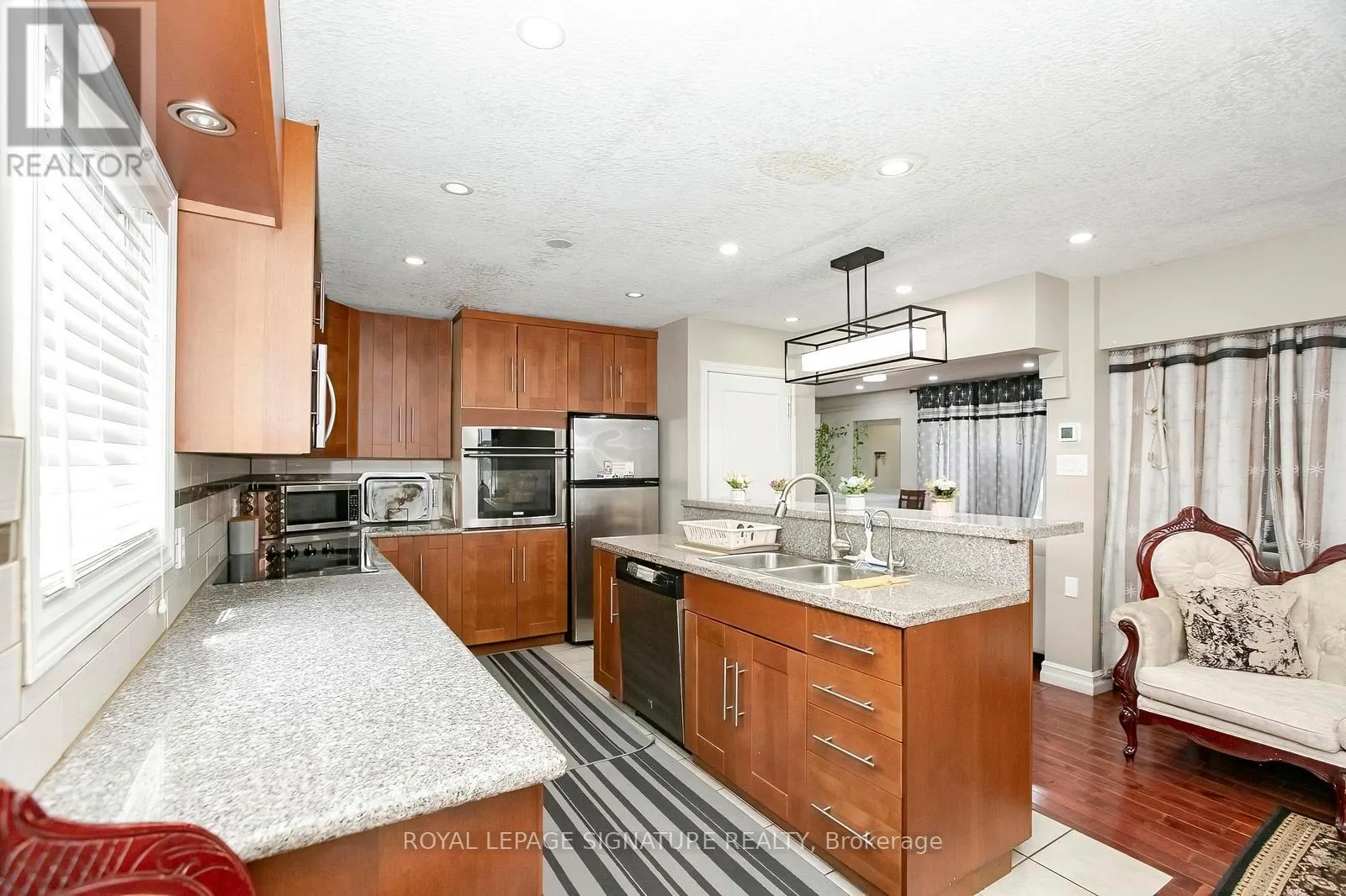 107 GLENCLIFFE COURT