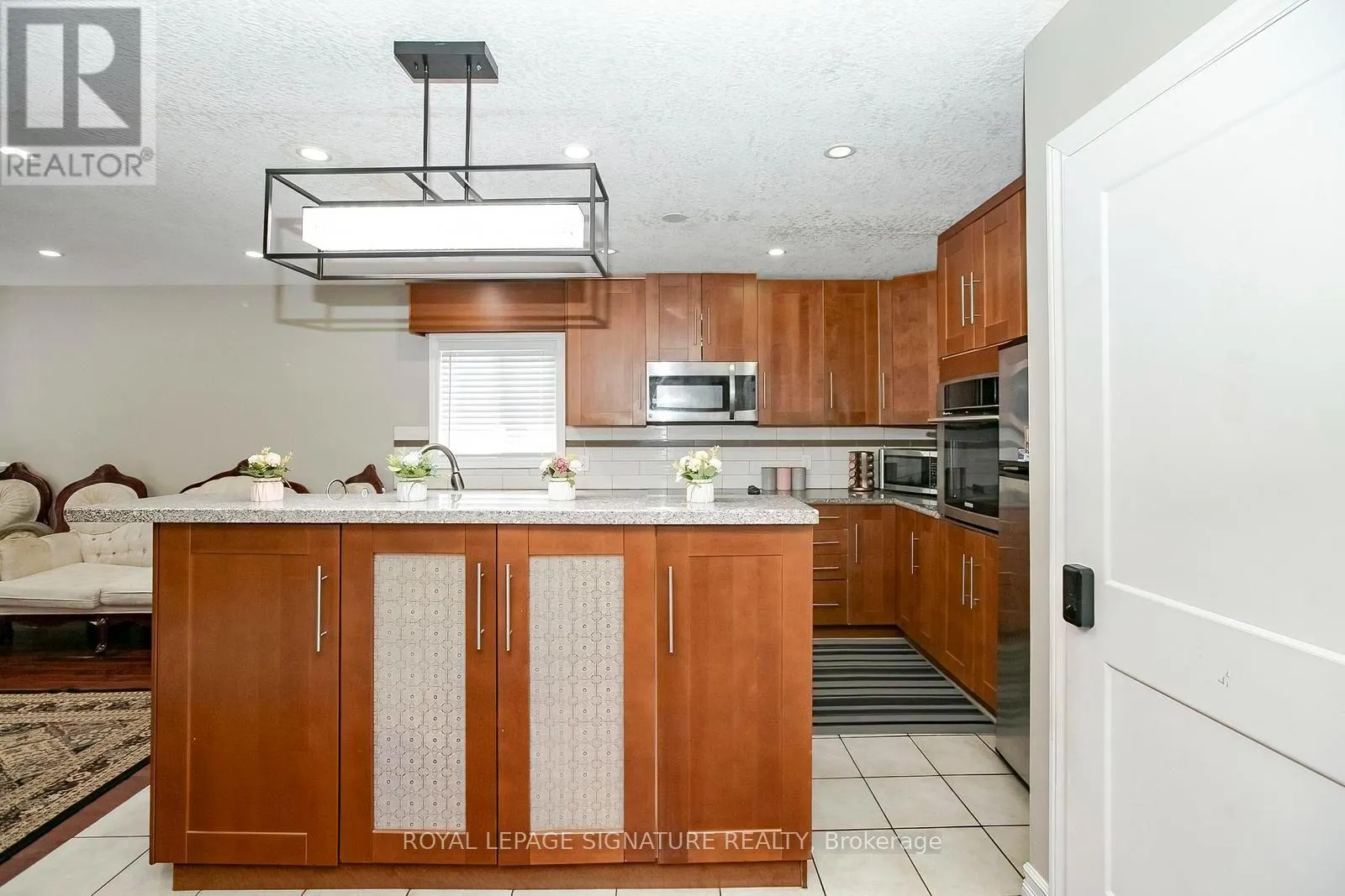 107 GLENCLIFFE COURT
