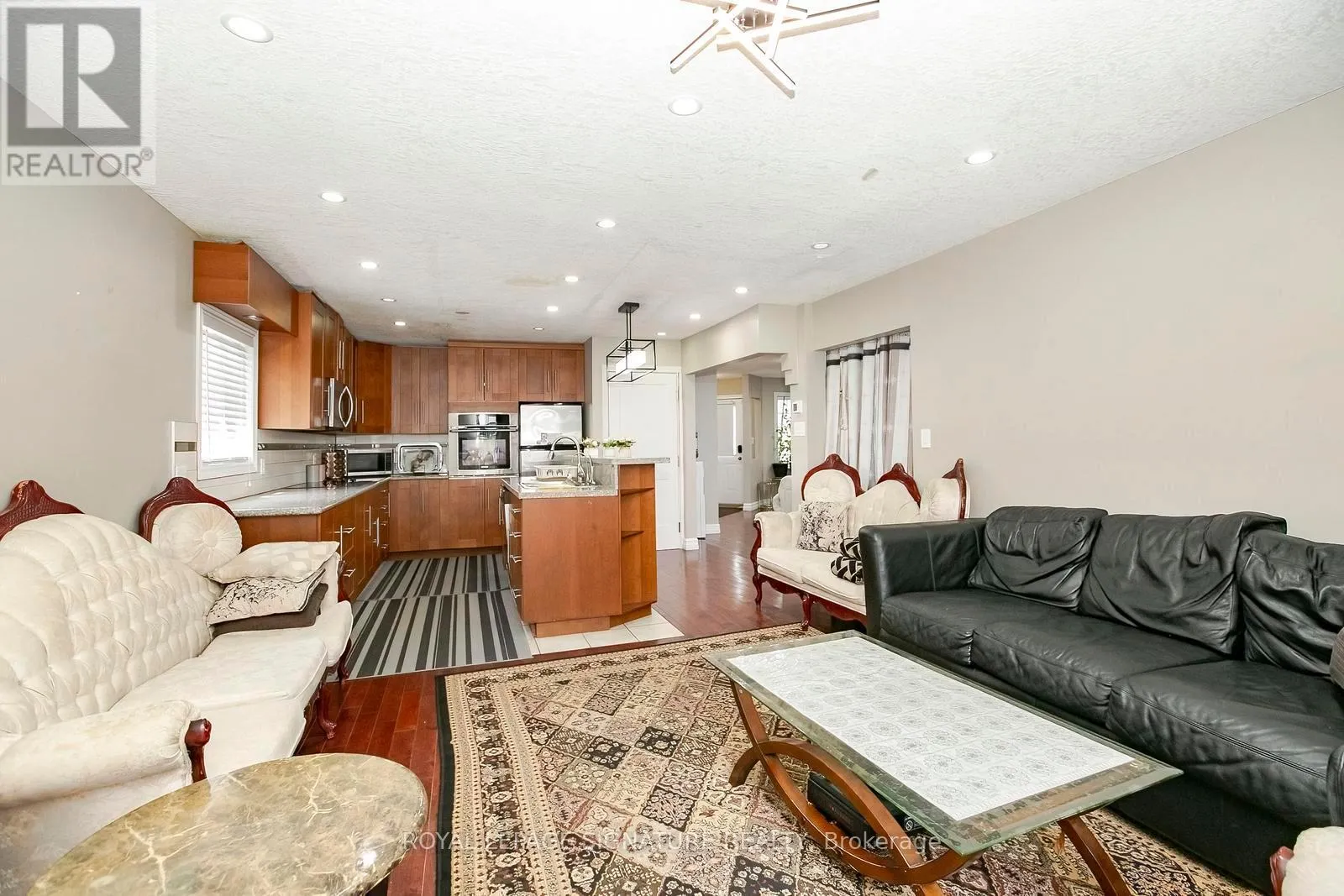 107 GLENCLIFFE COURT