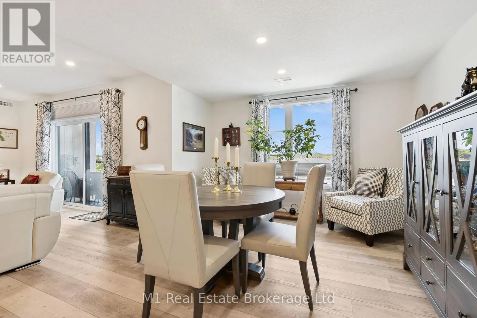 411 - 99B FARLEY ROAD #411