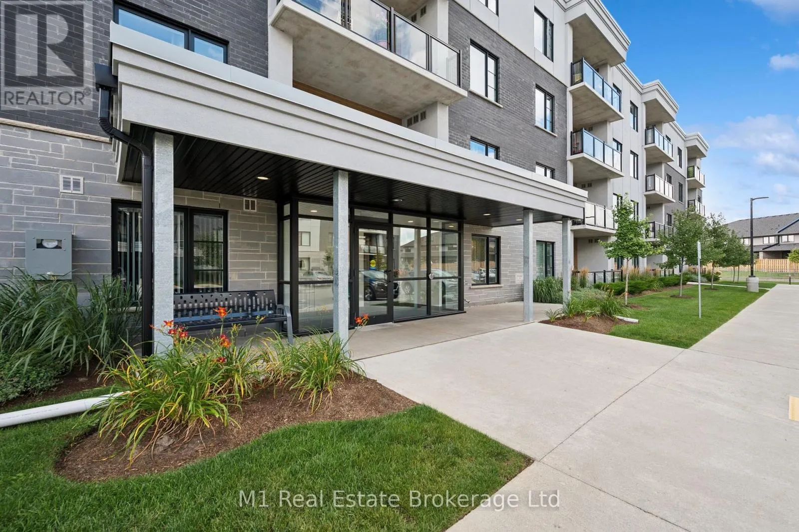 411 - 99B FARLEY ROAD #411