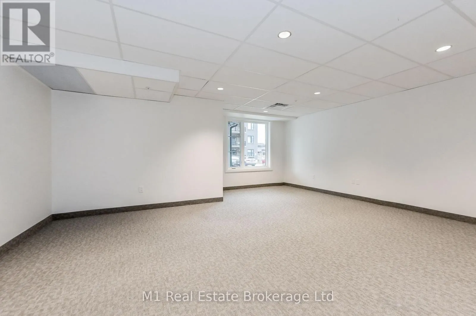 411 - 99B FARLEY ROAD #411