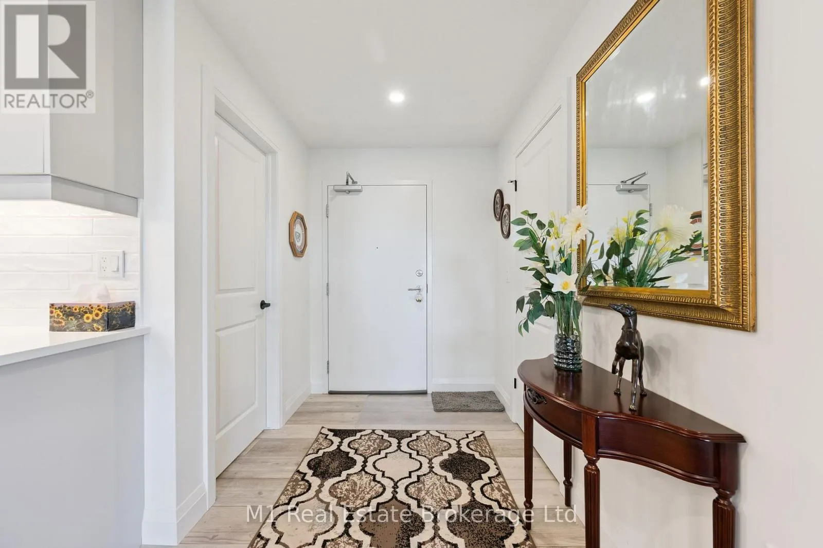 411 - 99B FARLEY ROAD #411
