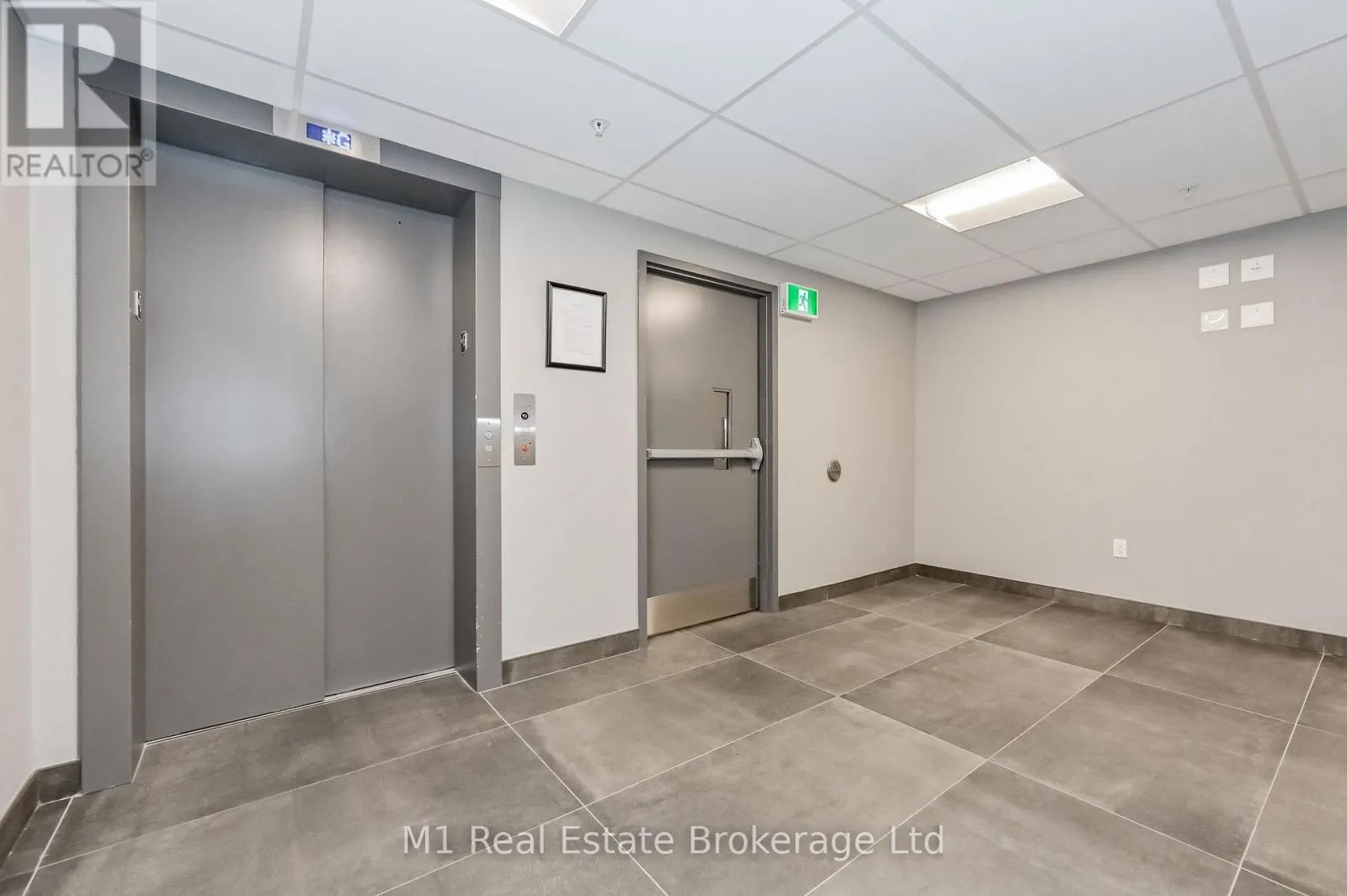 411 - 99B FARLEY ROAD #411