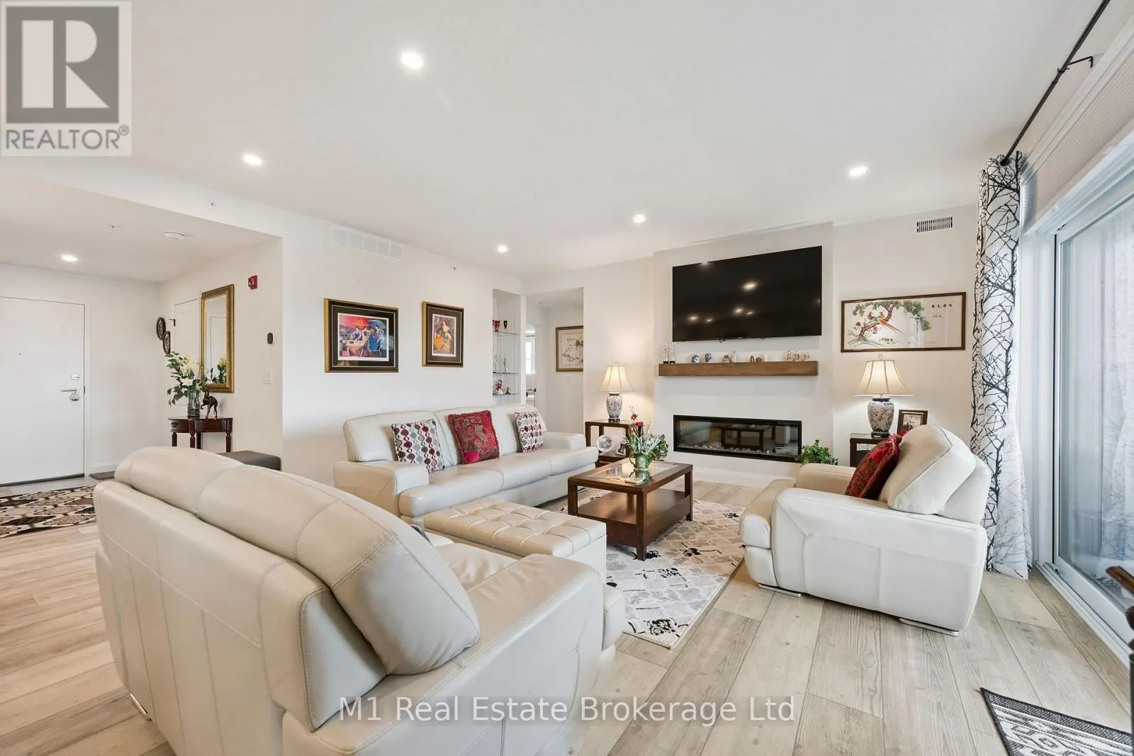 411 - 99B FARLEY ROAD #411