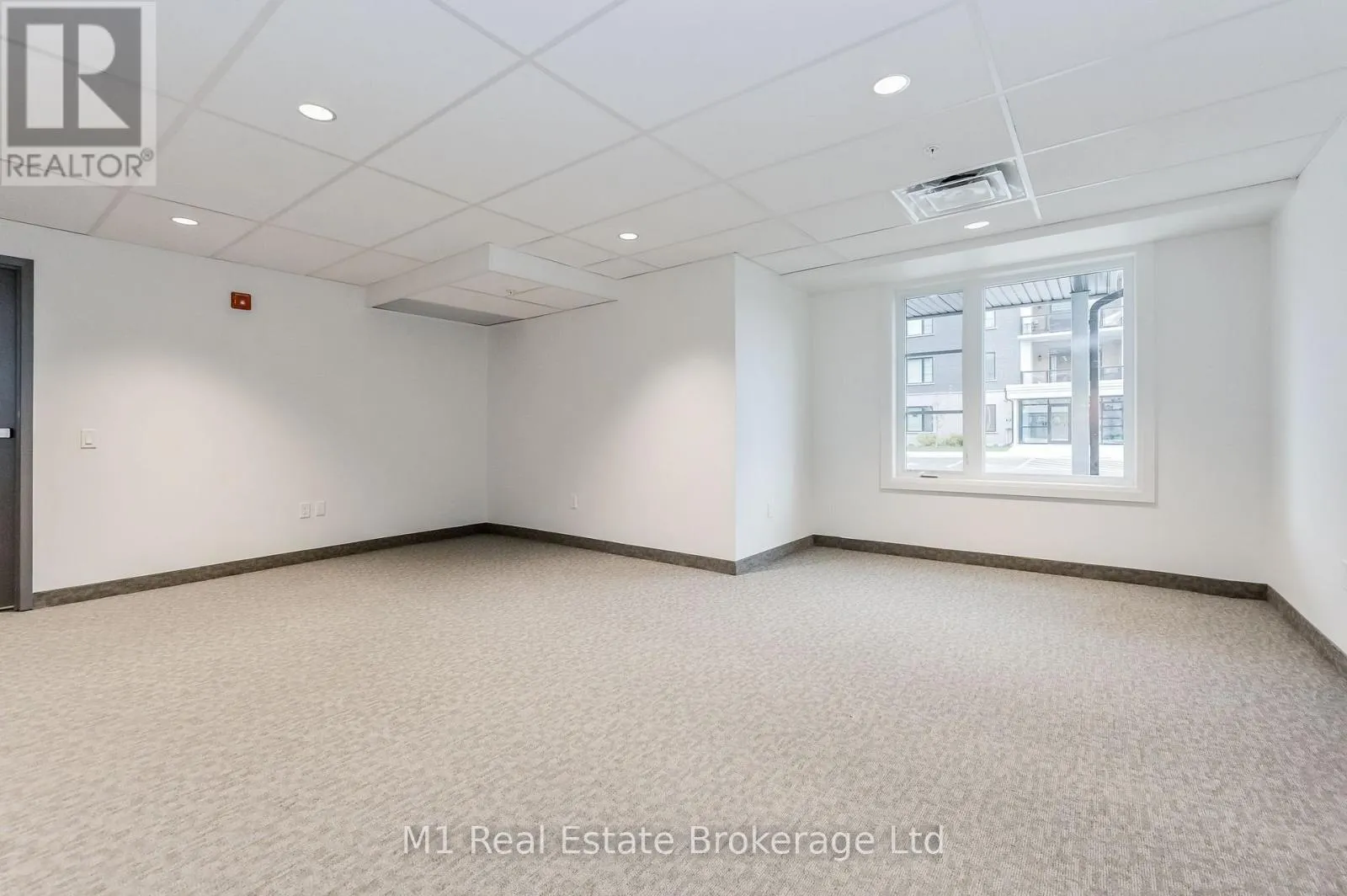 411 - 99B FARLEY ROAD #411
