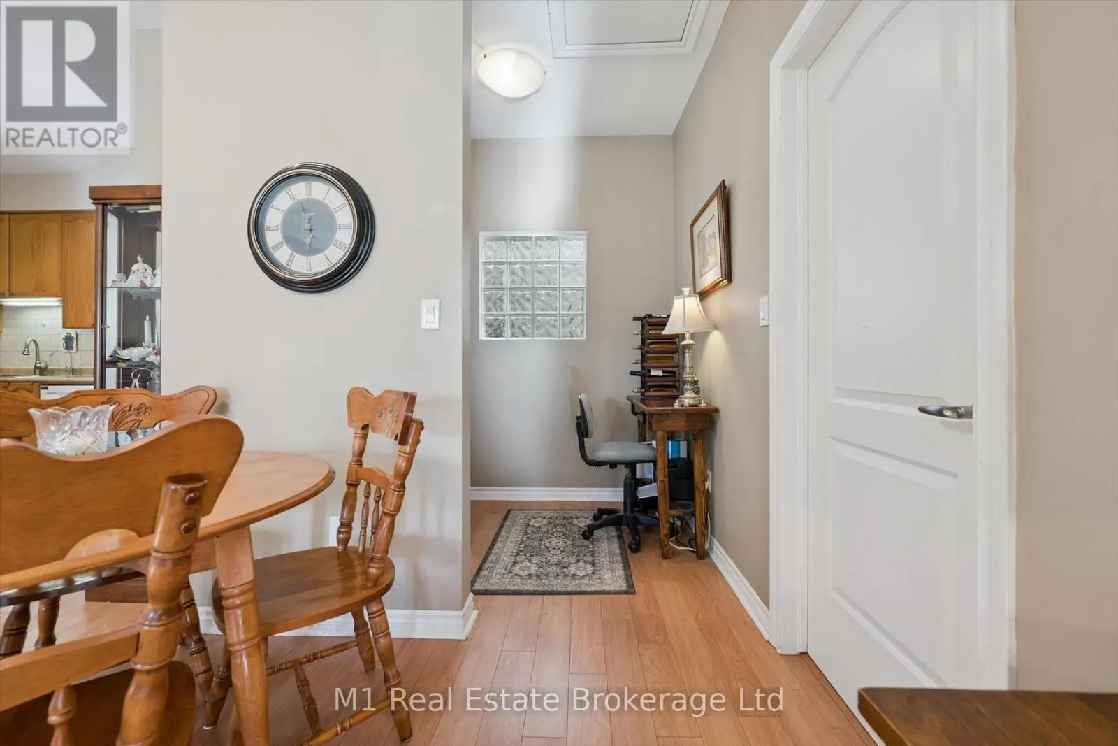 104 - 760 WOODHILL DRIVE #104