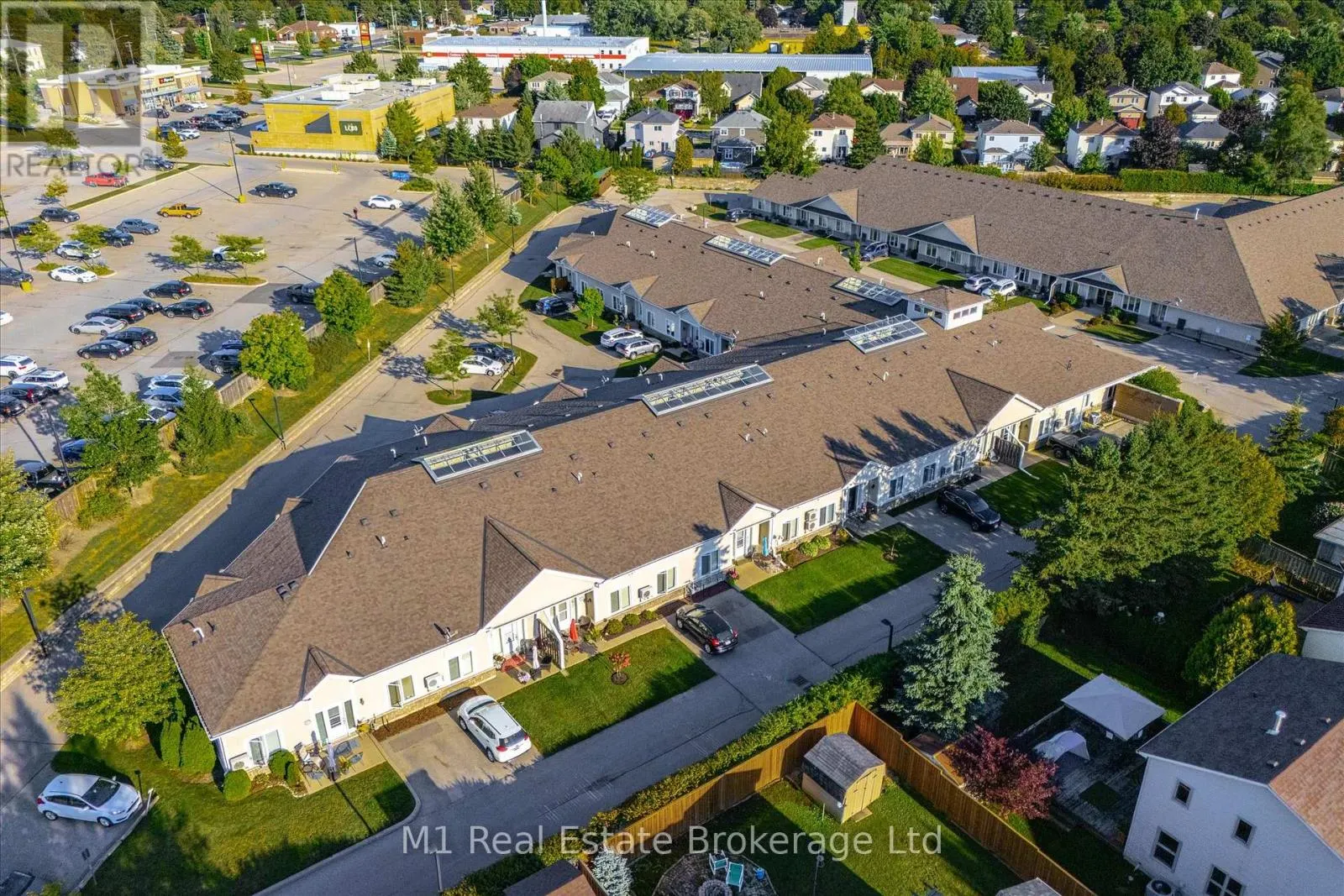 104 - 760 WOODHILL DRIVE #104