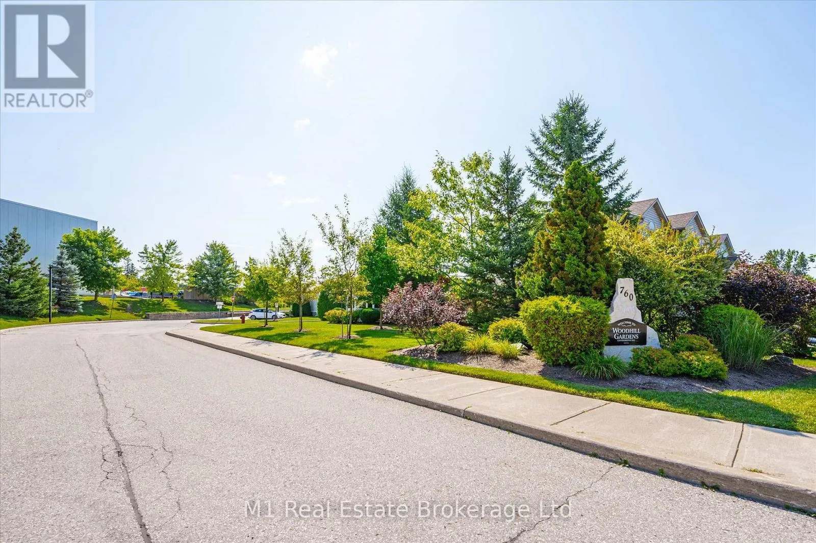 104 - 760 WOODHILL DRIVE #104