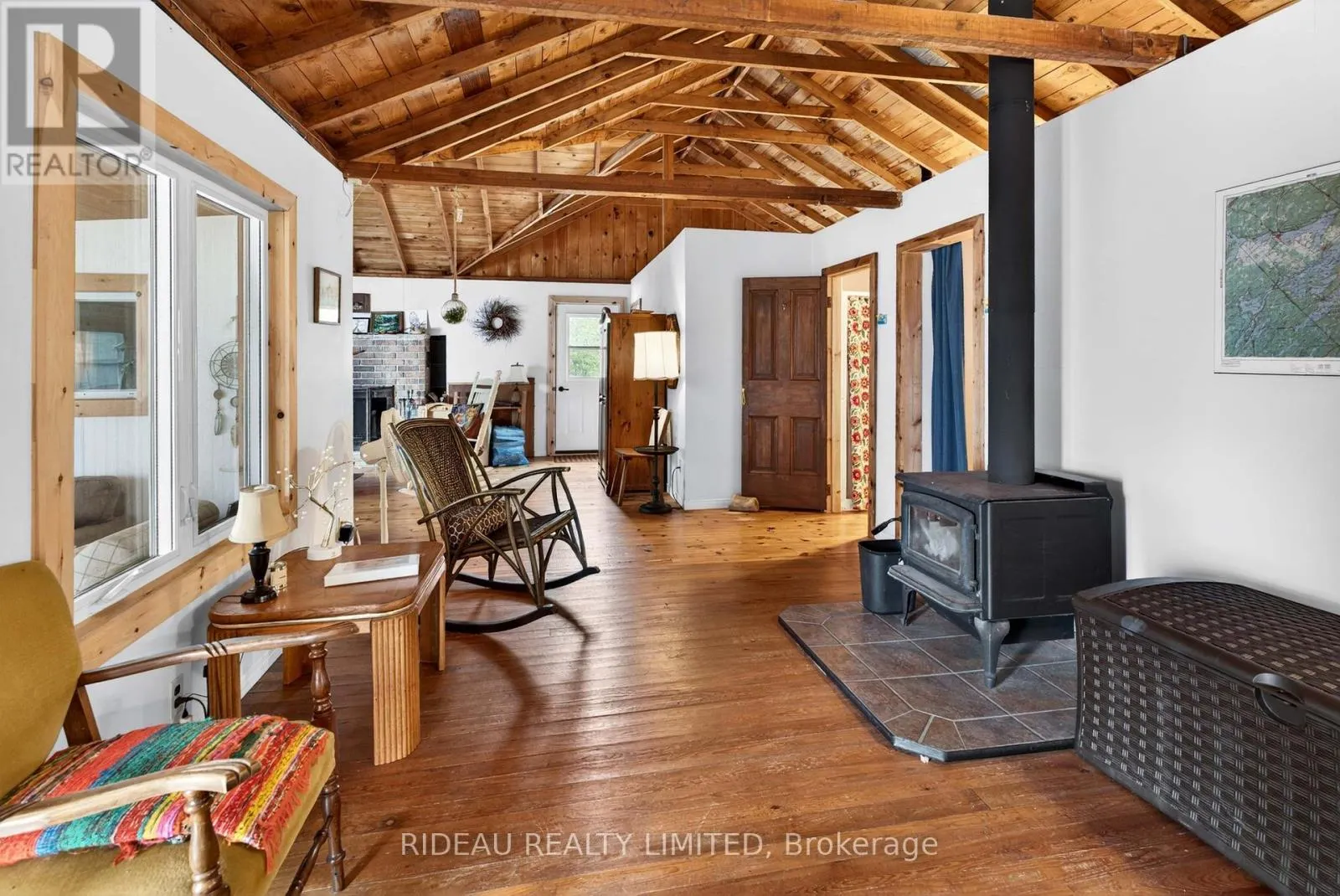 9 SPARROW LANE
