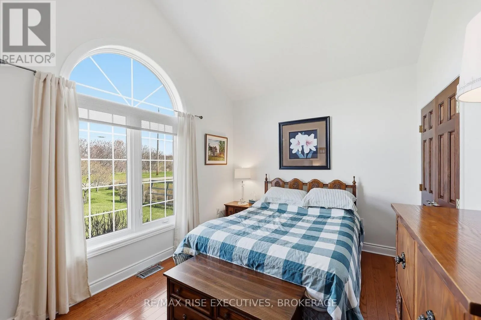 255 GOOD FRIEND DRIVE