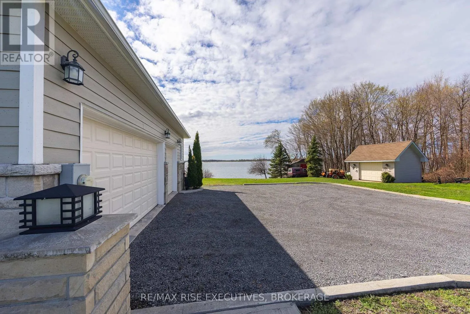 255 GOOD FRIEND DRIVE