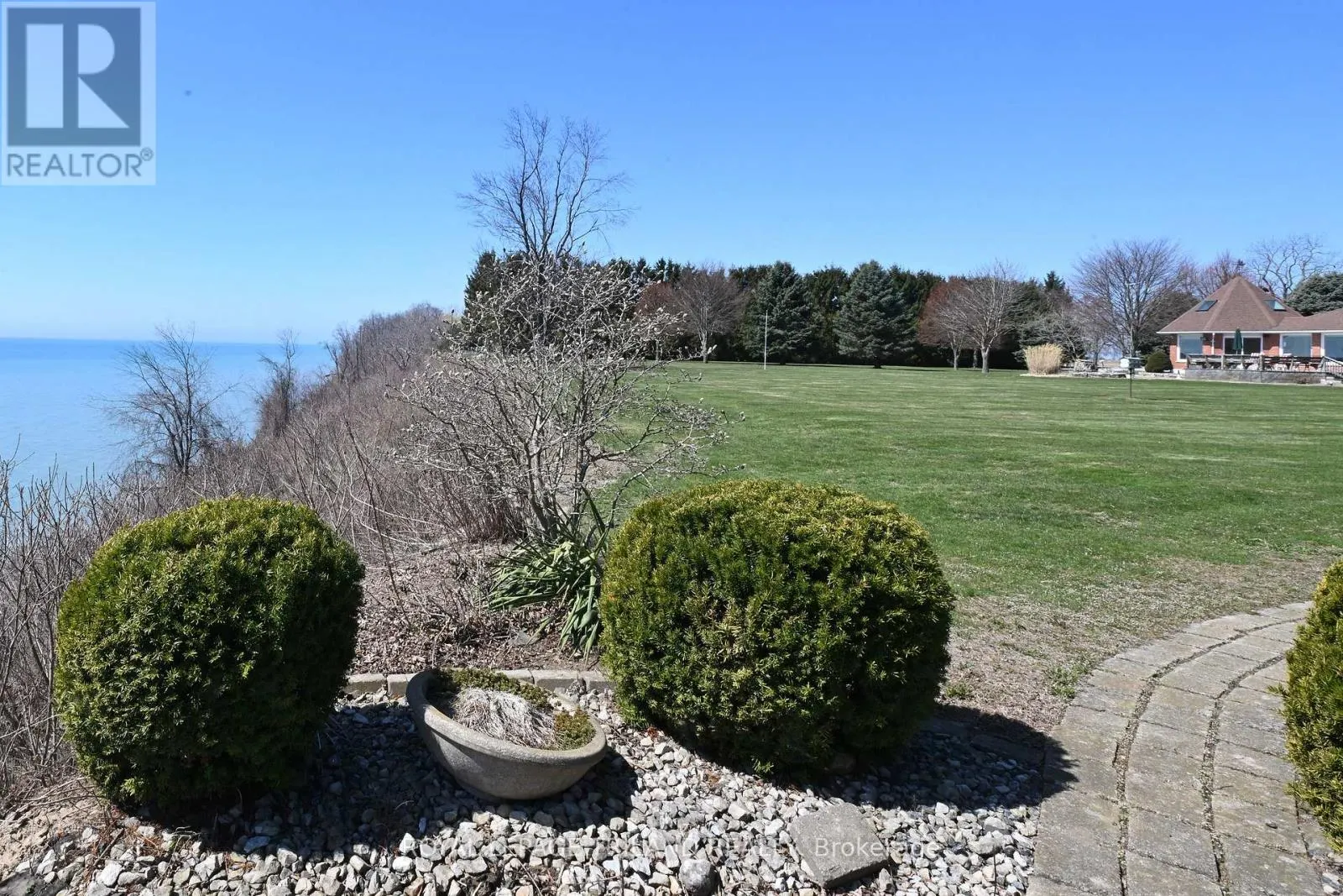 7154 TALBOT TRAIL
