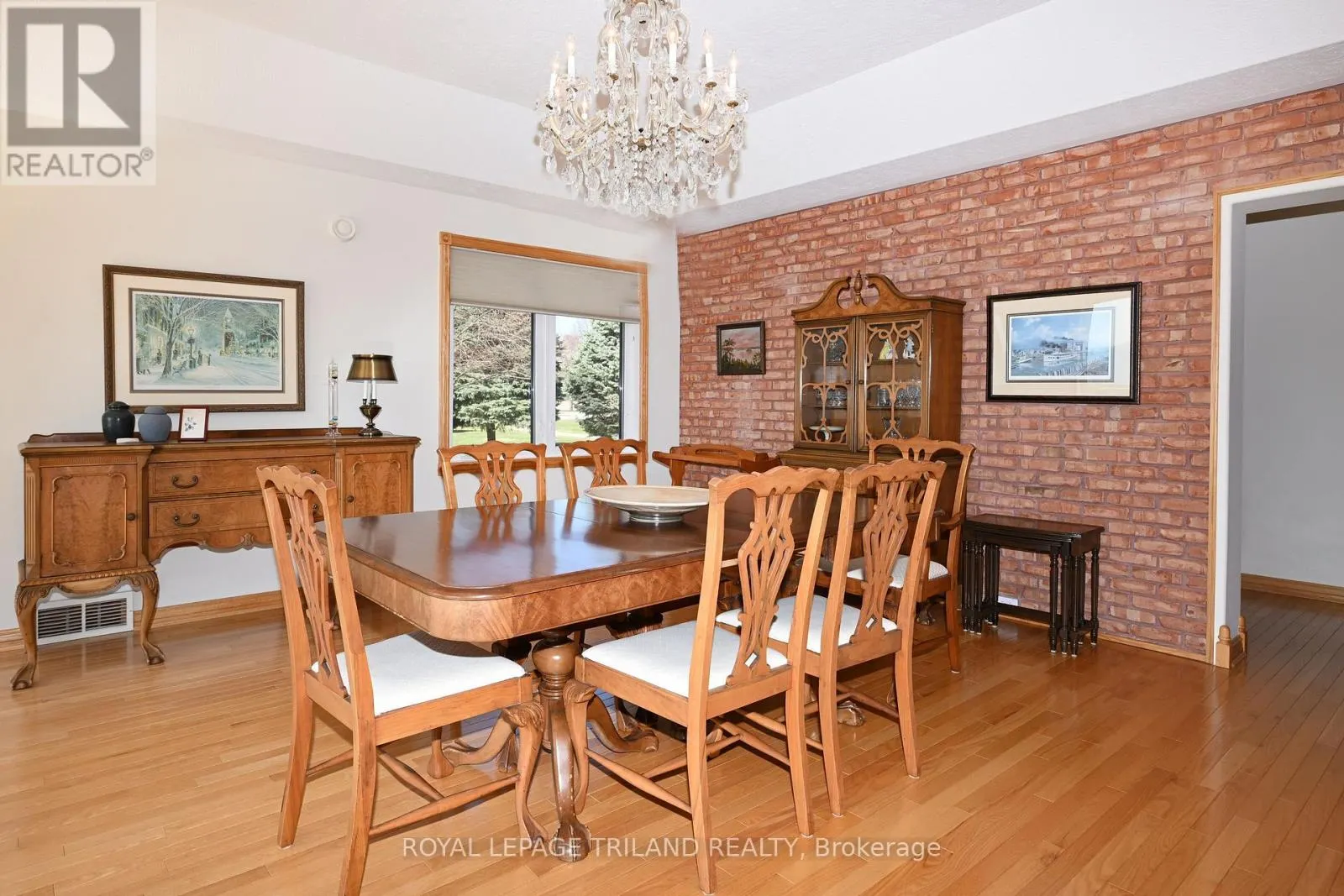 7154 TALBOT TRAIL