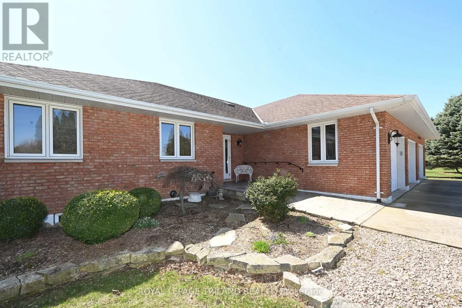 7154 TALBOT TRAIL