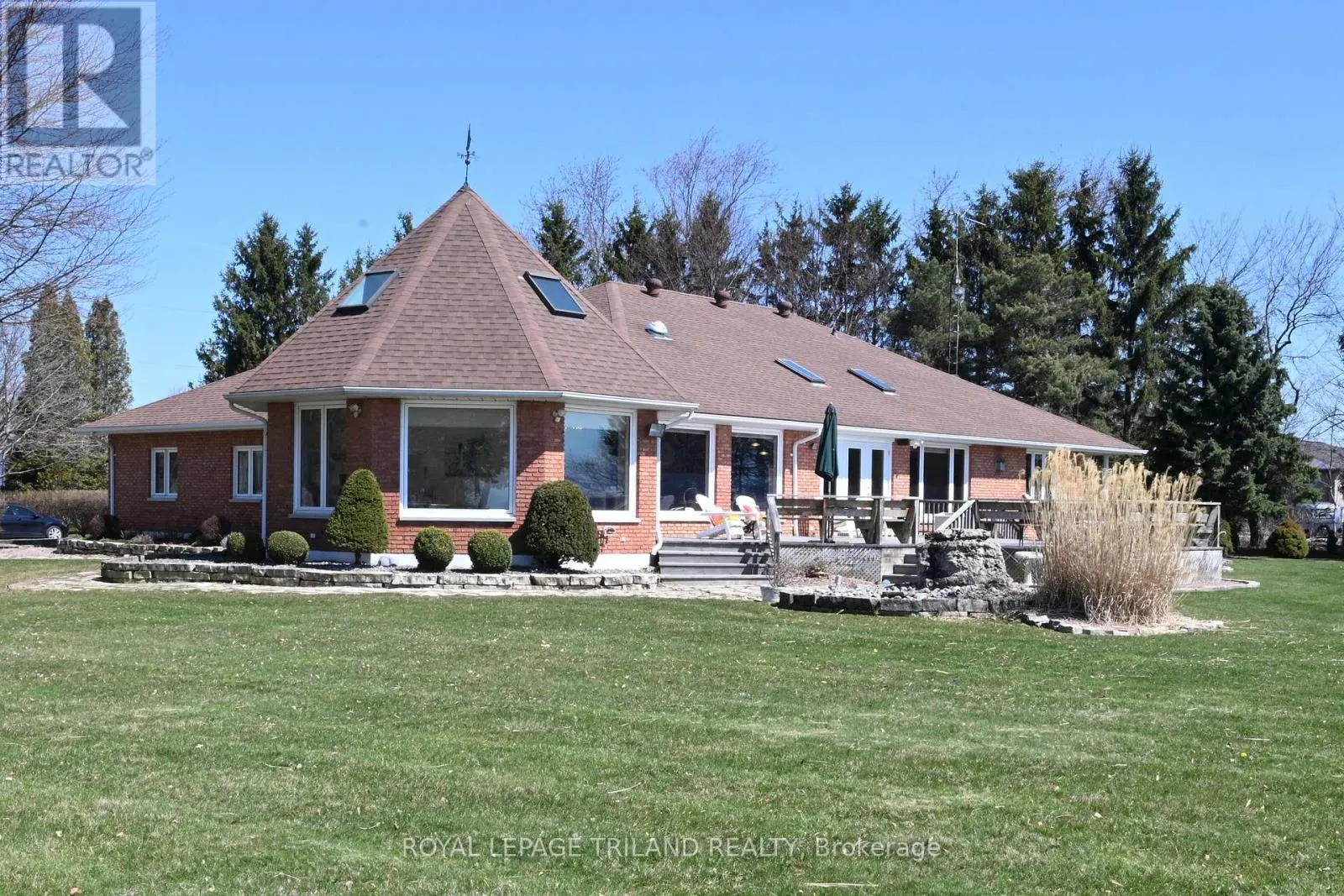 7154 TALBOT TRAIL