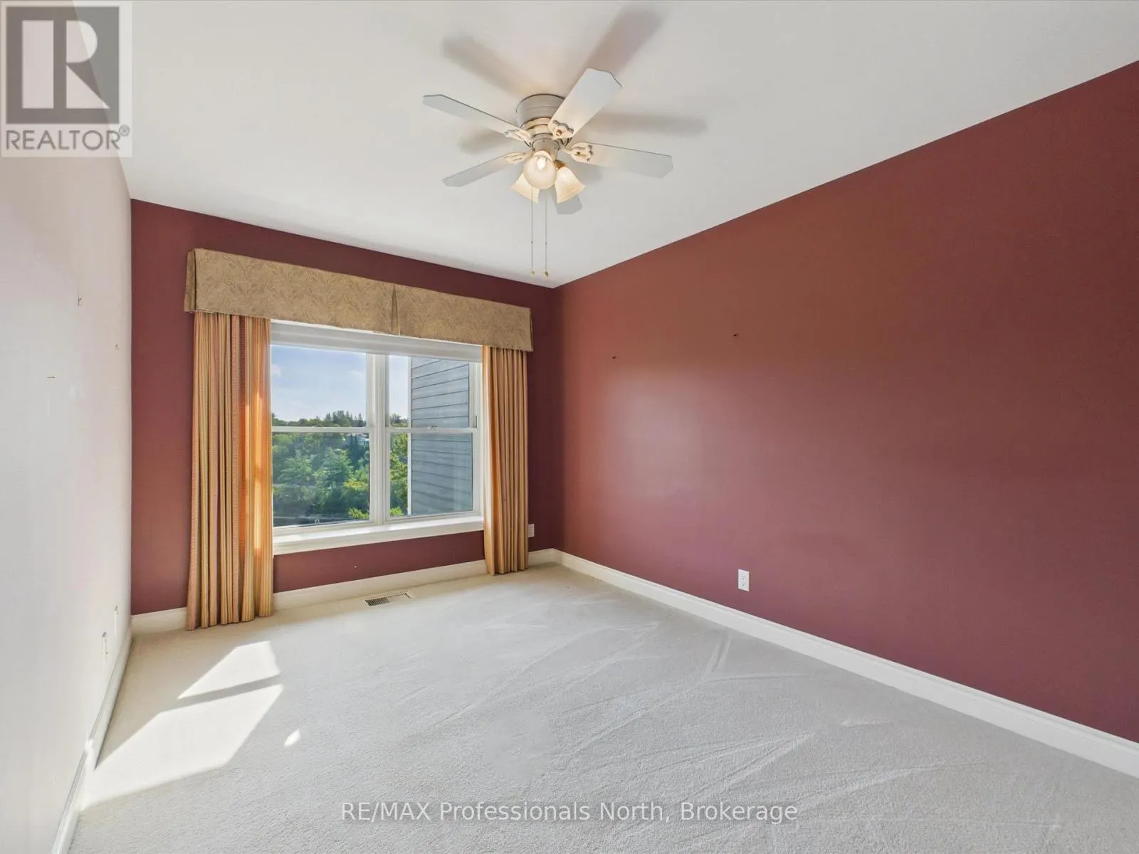 501 - 10A KIMBERLEY AVENUE #501