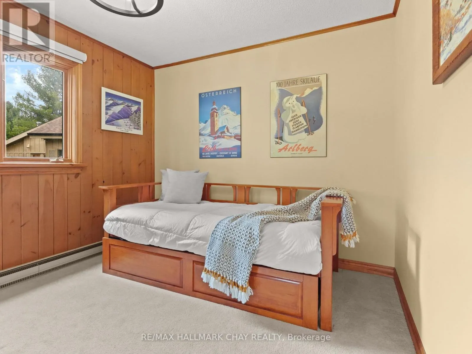 61 PINE RIVER CRESCENT