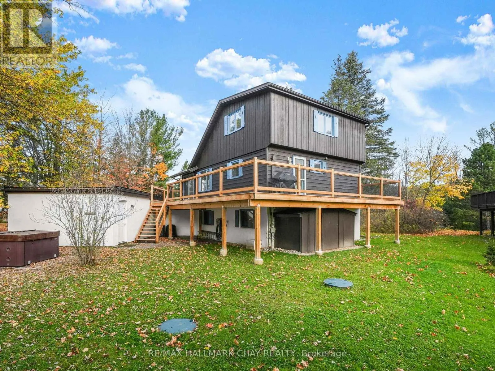 61 PINE RIVER CRESCENT