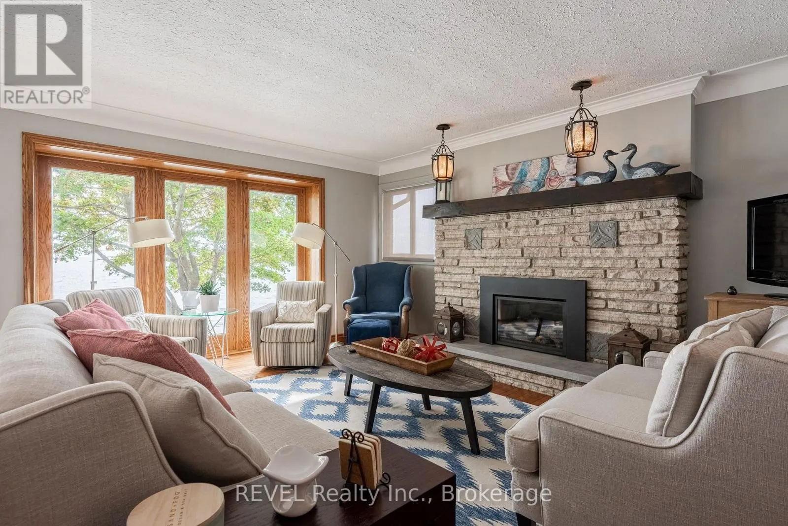 10417 LAKESHORE ROAD