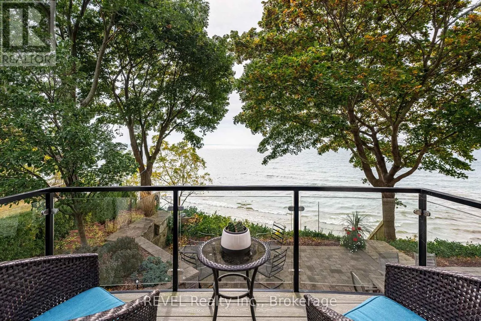 10417 LAKESHORE ROAD