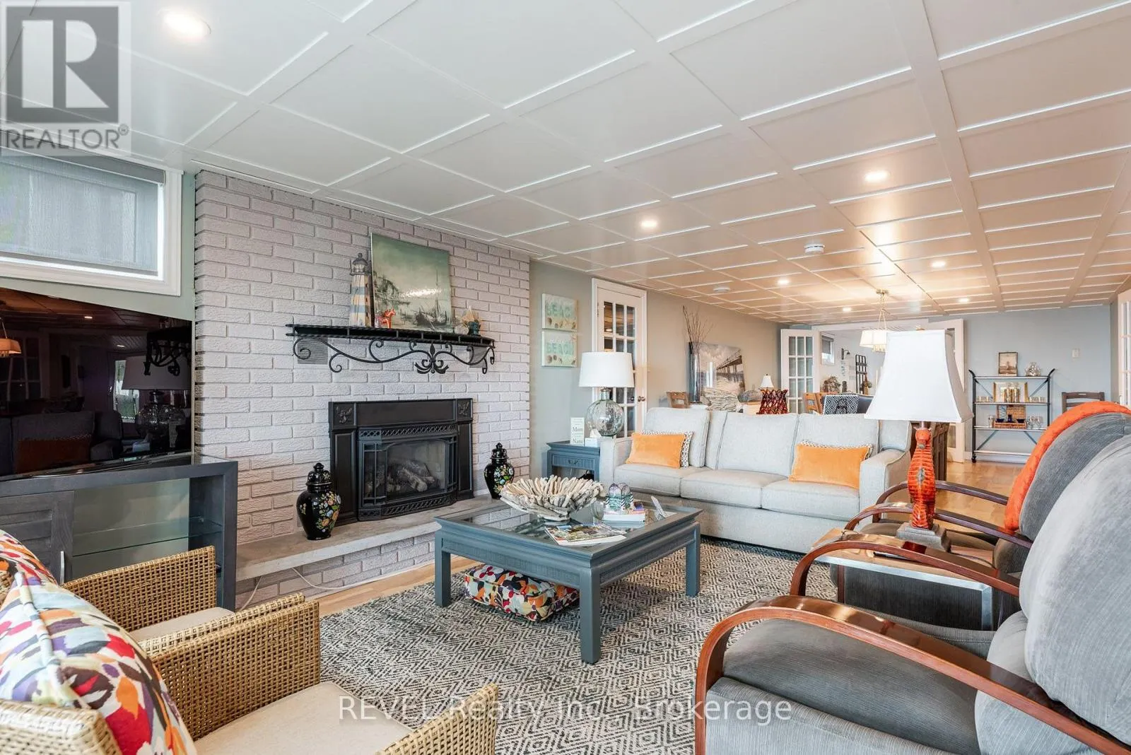 10417 LAKESHORE ROAD