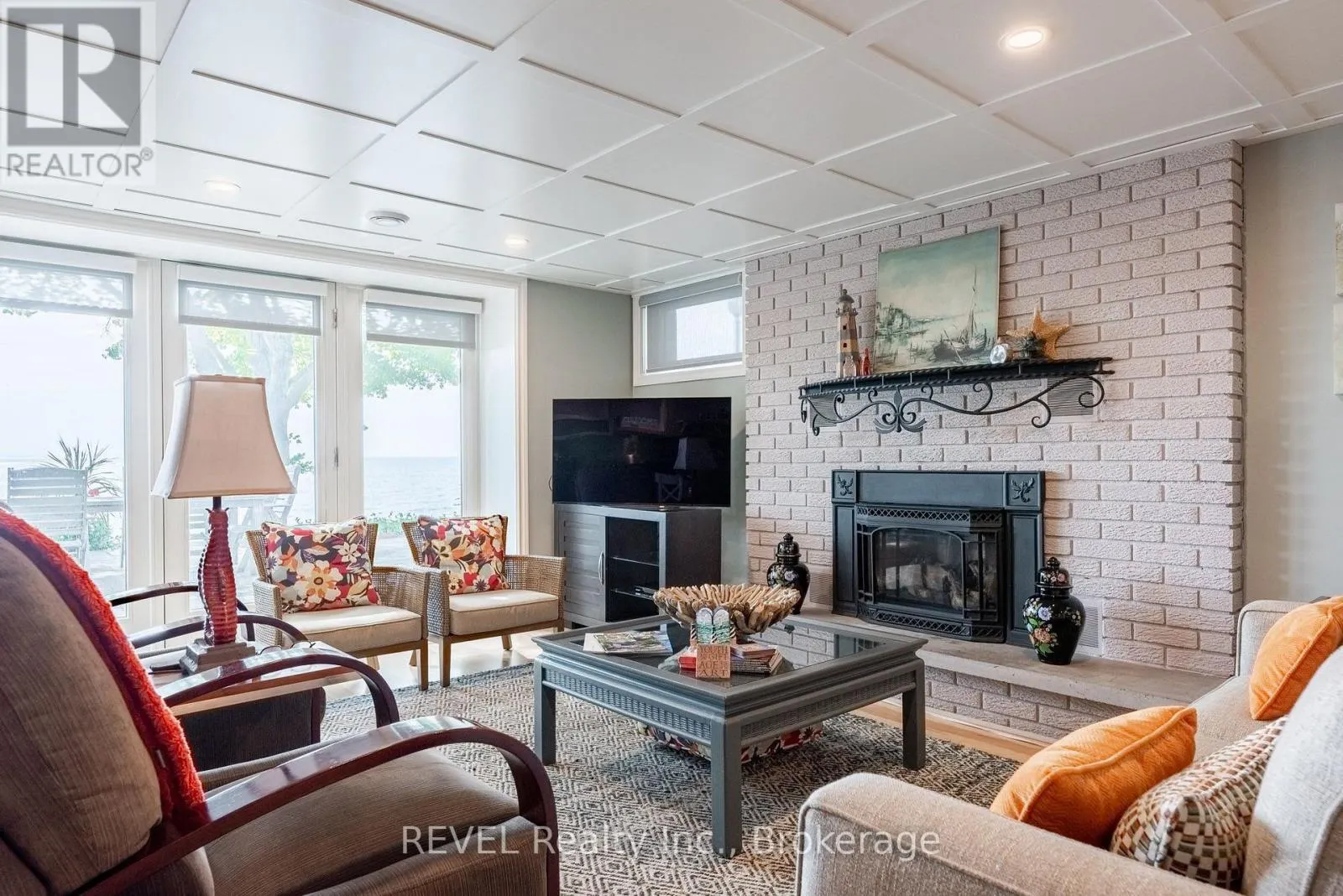 10417 LAKESHORE ROAD