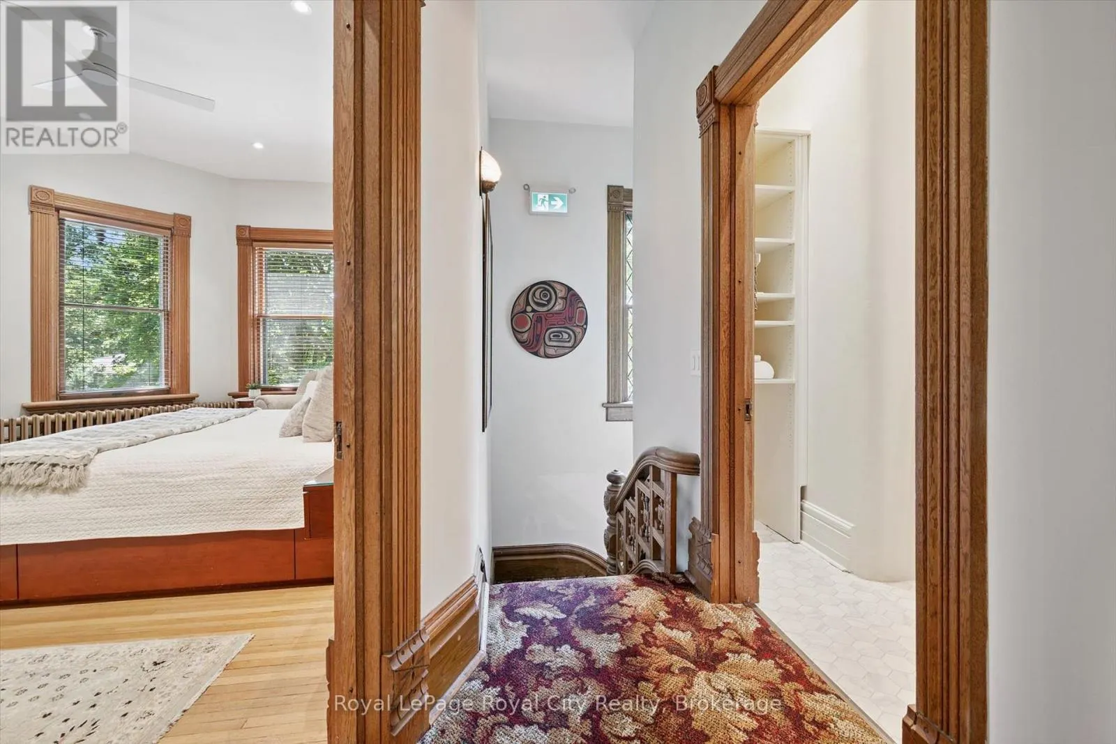 80 LONDON ROAD W