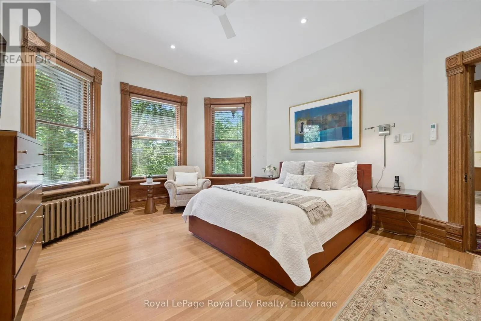 80 LONDON ROAD W