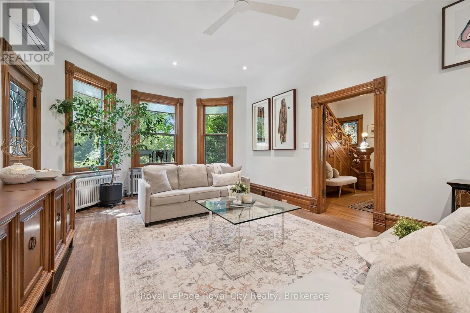 80 LONDON ROAD W