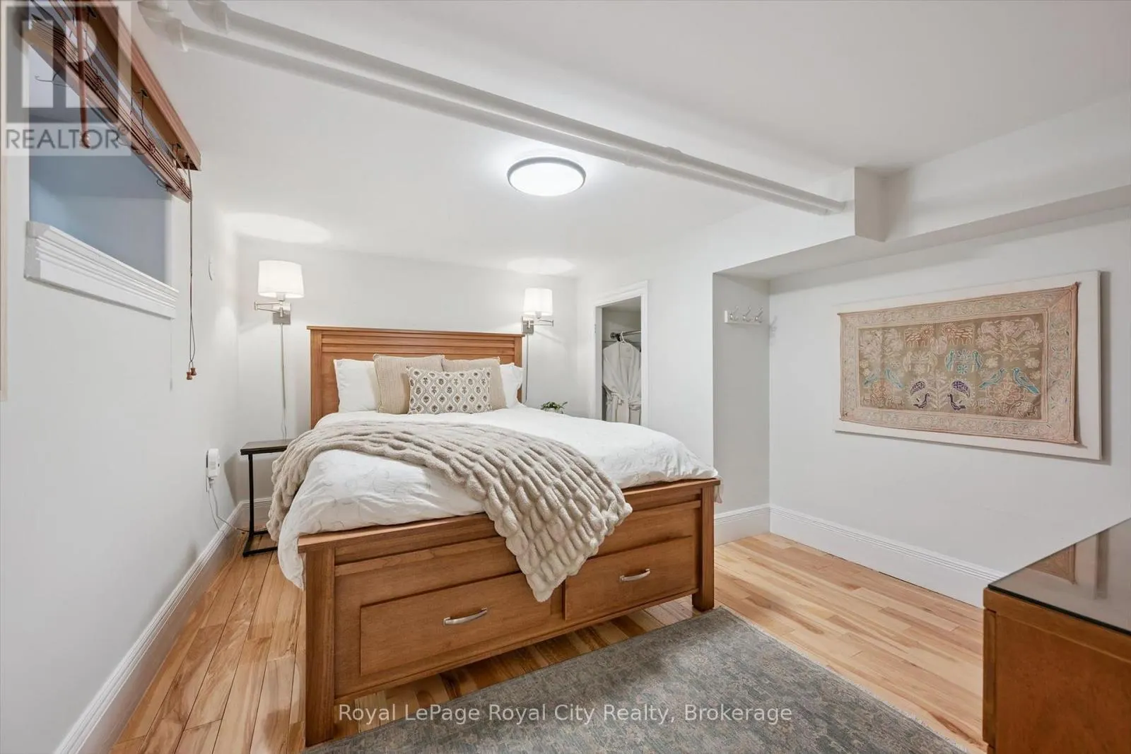 80 LONDON ROAD W